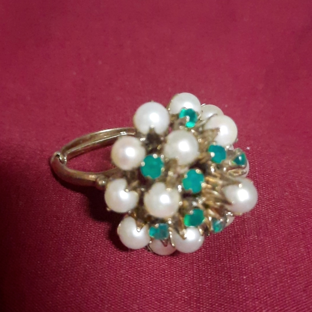 Antique 14k Gold, Emerald, and Akoyo Pearl Cocktail Ring + FREE SHIPPING!